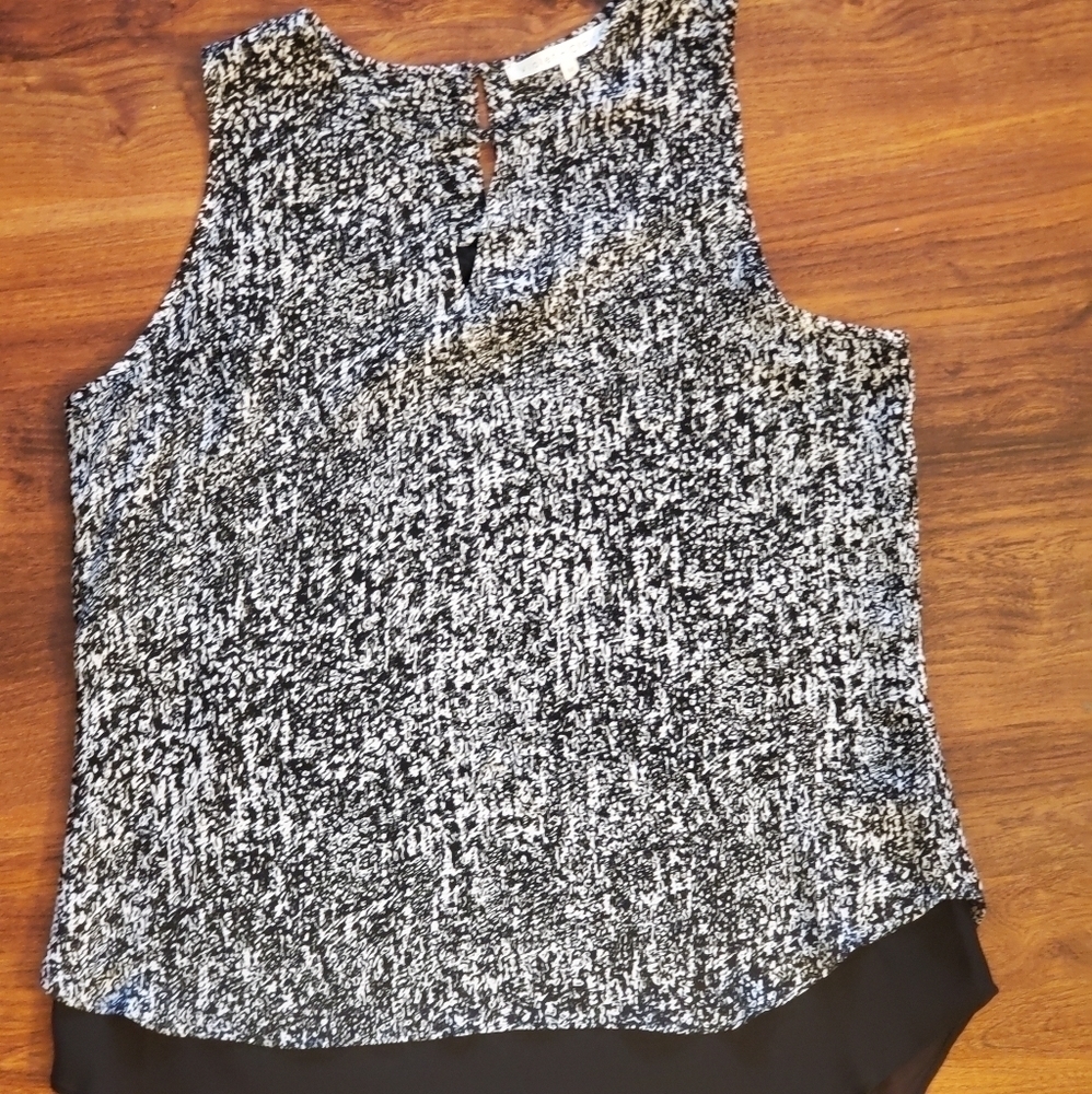 Violet and Claire Black White Double Layered Tank Blouse Size Medium‎